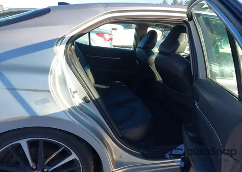 2020 Toyota Camry Xse z USA, uszkodzony, nr VIN 4T1K61AK4LU392471